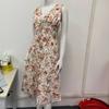 Estação Independente 2025 Novo Verão Decote V Slim Saia Longa Estilo Elegante Moda Floral Elegante Vestido Longo Slim