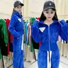Conjunto Casual Esportivo de Veludo Cotelê para Mulheres Outono Inverno Cardigã com Capuz e Zíper Top Calças de Cintura com Cordão de Perna Larga Conjunto de Duas Peças