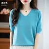 Top de punto para mujer de alta gama listo para usar, cuello en V, manga corta, nuevo estilo verano y otoño, holgado y ligero, venta al por mayor de ropa para mujer transfronteriza