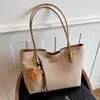 Bolso tote de alta gama transfronterizo para mujer, nuevo bolso de hombro de moda de verano 2026, bolso de mano de gran capacidad