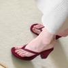 2025 Novo Estilo Retrô Francês High-End Sapatos Femininos de Salto Alto Sandálias de Tiras Moda Sandálias Externas Femininas de Verão Salto Grosso