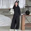 Conjunto de Tres Piezas con Sudadera sin Mangas para Niñas Estilo Otoño e Invierno Conjunto Engrosado Ropa Nueva Acolchada de Algodón Ropa de Invierno para Niños Niñas Niños Grandes Moderno