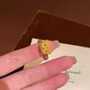 Anillo Abierto de Oso Marrón Lindo para Mujer 2025 Nuevo Popular Anillo Apilable Extraño y Raro Anillo para Dedo Índice de Otoño e Invierno