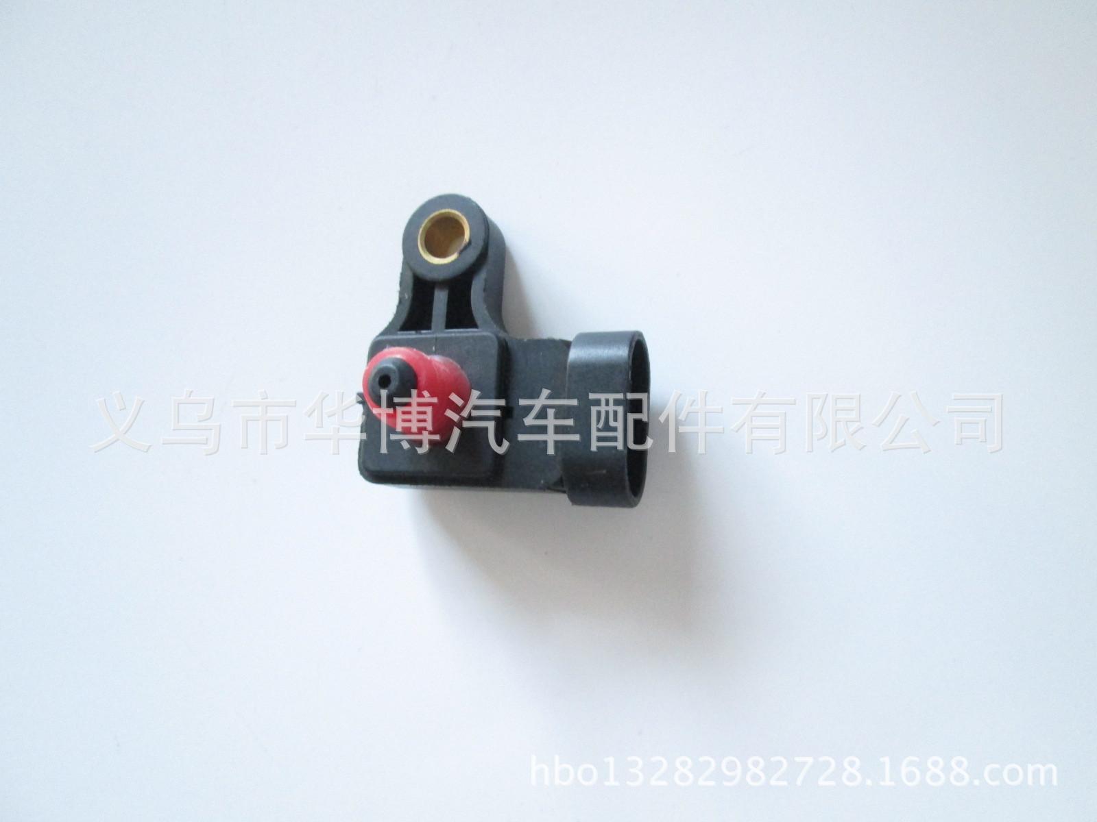 别克进气压力传感器