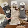 Zapatos y calcetines para niñas, con diseños de dibujos animados en 3D, detalles de lazo TK y un look dulce y moderno estilo coreano, perfectos para niños