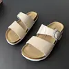2026 Chanclas de Corcho para Verano Bloque de Color Tira Única Planas Casuales para Mujer Venta al por Mayor de Comercio Exterior