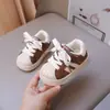Zapatos Deportivos para Niños Estilo Primavera y Otoño 1-3 Años Transpirables Suela Suave Zapatos Blancos para Bebé Zapatos Casuales de Tabla para Niñas Zapatos para Niños