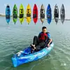 Barcos de pesca con señuelo, kayaks de pedales, barcos rígidos, canoas de una o dos plazas con división en dos o tres secciones, kayaks modulares.