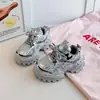 Zapatillas de Malla tipo Dad para Niñas Tendencia 2026 Nuevas Primavera Verano Versátiles Plataforma Suela Gruesa Zapatos Deportivos Casuales para Niños
