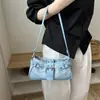 Bolsa de Mão Quadrada Pequena Estilo Hot Girl Tendência deste Ano para Mulheres, Novo Modelo de Verão 2026, Bolsa de Ombro Patchwork com Tachas, Bolsa de Braço Fashion