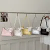 2026 Nuevo Bolso de Hombro Casual de Nicho Bolso de Hombro de Moda de Tendencia Bolso de Axila de Cuero Suave de Alta Gama Bolso Cruzado para Mujer