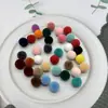En Stock Bolas de Mirto de 1.5 cm Bolas de Felpa de Poliéster Pompones de Hilo de Cachemira para Manualidades Bolas de Felpa Redondas Coloridas de Cereza
