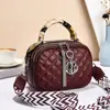 La Bolsa Pequeña de Rombos Más Vendida de Rusia para Mujer 2025 Nueva Moda Bolso Cuadrado Pequeño con Borlas Bolso Cruzado de Hombro Texturizado