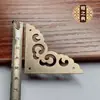Acessórios para Porta de Armário de Canto de Flores de Bronze Antigo Chinês Caixa de Canto Protetor de Canto de Nuvem Auspiciosa Vazado Decoração de Porta Principal de Pátio Folha de Cobre