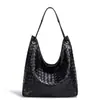 D Bolso Tejido de Moda Versátil para Otoño e Invierno Bolso de Hombro de Gran Capacidad Bolso de Mano de Gama Alta Estilo Perezoso para Mujer