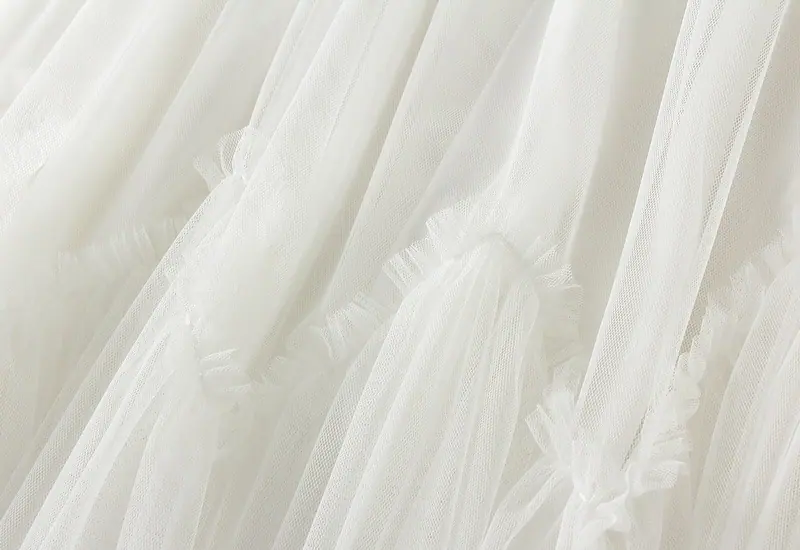 8350