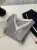 Comodidad refrescante de Lyocell~Diseño de dos piezas falsas con bloques de color, sentido de la moda, camiseta de manga corta adelgazante con cuello en V pequeño para mujer, nuevo top de verano