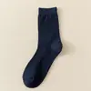 Calcetines Primavera y Verano Color Sólido Antibacterianos Anti-Olor Absorbentes del Sudor Transpirables Calcetines de Media Caña Calcetines Largos para Hombre Otoño e Invierno Calcetines Largos Negros de Malla