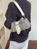 2026 Nova Fivela de Cinto de Moda Vintage para Uso Diário na Cidade Bolsa de Mão Bolsa de Ombro para Braço para Mulheres Estilo Coreano Produto Único Tendência