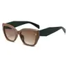 Gafas de Sol Retro Cat-Eye Anchas Templadas, Estilo Celebridad de Internet, Montura Cuadrada Negra, Unisex, 3972