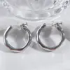 Novos Brincos de Clipe Irregulares com Textura Minimalista para Mulheres, Brincos Exquisitos de Alto Padrão, Acessórios de Orelha Versáteis de Nicho Atacado