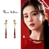 Nuevos Pendientes Triangulares de Clip Perla Vintage con Tachuelas de Diamante Estilo Chino Frescos y Elegantes, Sin Perforar, Pendientes Retro de Lujo Ligero de Gama Alta