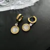 Aretes de Perlas Naturales, Exquisitos Minimalistas de Nicho para Mujer, Lujo Ligero de Alta Gama, Aretes S925, Accesorios para Orejas de Venta Caliente 2026