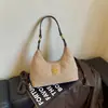 Nuevo Bolso de Axila Mate Otoño/Invierno 2026 Bolso Cruzado de Lujo Ligero para Mujer Bolso de Cadena Acolchado de Moda para Viajes