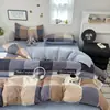 Juego de Ropa de Cama de Algodón con Dibujos de Sábila, Fresco y Amigable con la Piel, Juego de Cuatro Piezas, Juego de Tres Piezas para Ropa de Cama Individual de Dormitorio Estudiantil, Funda Nórdica