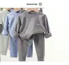 Conjunto de Cuello Mock de Ensueño Mediano Rayas Pequeñas Autocalentable Niños Medianos a Grandes Otoño Ropa Interior Larga Conjunto de Ropa de Casa Niños