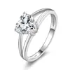Anillo doble personalizado único de Amazon, anillo de circón 5A de alta gama de nicho de moda, joyería de anillo para dedo de mujer, venta al por mayor de comercio exterior