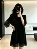 2026 Suéter Camiseta de Tricô Vazado Simples Solto Estilo Coreano para Mulheres Plus Size, Blusa Pulôver de Comprimento Médio para Meninas Plus Size