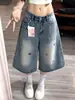 Jeans Cropped Feminino de Verão Fino, Corte Reto e Largo, Modelagem Soltinha, Bordado Personalizado de Fábrica com Design de Filhote, Modelagem Emagrecedora