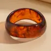 Pulsera Ancha Irregular Acrílica con Onda Difuminada Pulsera Simple Fresca de Moda Joyería de Mano de Nicho de Alta Gama para Mujeres