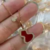Colar Wulu Versão Alta V Ouro Dourado Cabacinho Qilin Pingente de Ágata Vermelha Madrepérola Branca Corrente para Clavícula Tamanho Médio