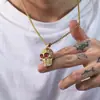Colgante de calavera de diamante punk retro para hombre, colgante personalizado dominante de cruz transfronteriza europea y americana, accesorios de cabeza de fantasma al por mayor