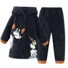 Conjunto de pijama infantil inverno meninos fleece de coral espessado quente acolchoado de três camadas Roupa de casa masculina de comprimento médio