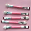 Venta al por mayor Esponja para Sombra de Ojos Pincel para Sombra de Ojos Un Pincel Multiusos Tubo de Aluminio Plateado Pincel de Doble Extremo Pincel de Maquillaje para Sombra de Ojos Pincel Corrector 7.5