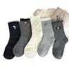 26 Nuevos Calcetines de Algodón para Mujer Estilo Serie Gris Otoño/Invierno Moda Coreana Lunares Florales Lazo Media Pantorrilla Calcetines Cómodos