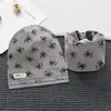 Nuevo conjunto de dos piezas de bufanda gorro de felpa de una sola capa para niños, gorro de algodón con estampado, sombrero cortavientos con protección para los oídos para primavera y otoño