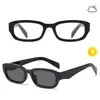 Gafas Retro Cuadradas de Marco Pequeño, Lentes Fotocromáticos Inteligentes, Estilo Urbano Popular, Gafas Lisas de Alta Definición con Filtro de Luz Azul