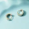 Pendientes Circulares Geométricos Estilo Hong Kong para Hombres y Mujeres Diseño de Nicho Sentido de Alta Gama Pendiente de Temperamento Viaje Diario Simple Personalidad