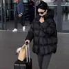 Abrigo acolchado de algodón y plumón de invierno 2026 para mujer, de longitud media, estilo nuevo, con capucha, corte holgado, chaqueta de algodón engrosada
