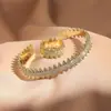 Conjunto de Pulseira Aberta e Anel com Borda de Contas Totalmente Diamantada, Joias de Zircônia Banhadas a Ouro de Luxo Leve, Acessórios de Moda Transfronteiriços, Novidades Atacado