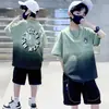 Camiseta de Verão de Manga Curta para Meninos 2026 Nova Roupa de Verão Infantil para Meninos, Algodão Puro Manga Meia Manga Marca Tendência para Crianças Maiores