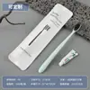 Conjunto de amenidades descartáveis para hotel de luxo com escova de dentes de cerdas macias e pasta de dente, fornecimento direto de fabricantes de artigos de viagem e pousadas