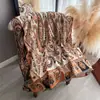Novo Lenço Jacquard de Castanha Estilo Étnico Imitação de Caxemira para Viagem de Verão, Xale Quente Versátil Retrô Uso Duplo