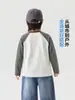 Conjunto de 2 peçasCamisetas de Manga Longa Europeias para Meninos Outono Roupa de Algodão Puro Novas Roupas Infantis Bebê Estilo Primavera e Outono Meninos Modernos
