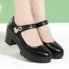 Plataforma impermeable de larga duración, zapatos versátiles de cuero suave con suela gruesa, cómodos para estar de pie, tacón grueso, zapatos de cuero para mujer, antideslizantes, adecuados para cheongsams y desfiles de moda