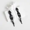 Pendientes Amazon transfronterizos, extragrandes, electrochapados, elegantes, de estilo largo, con un toque de alta gama, adornados con borlas y pedrería negra